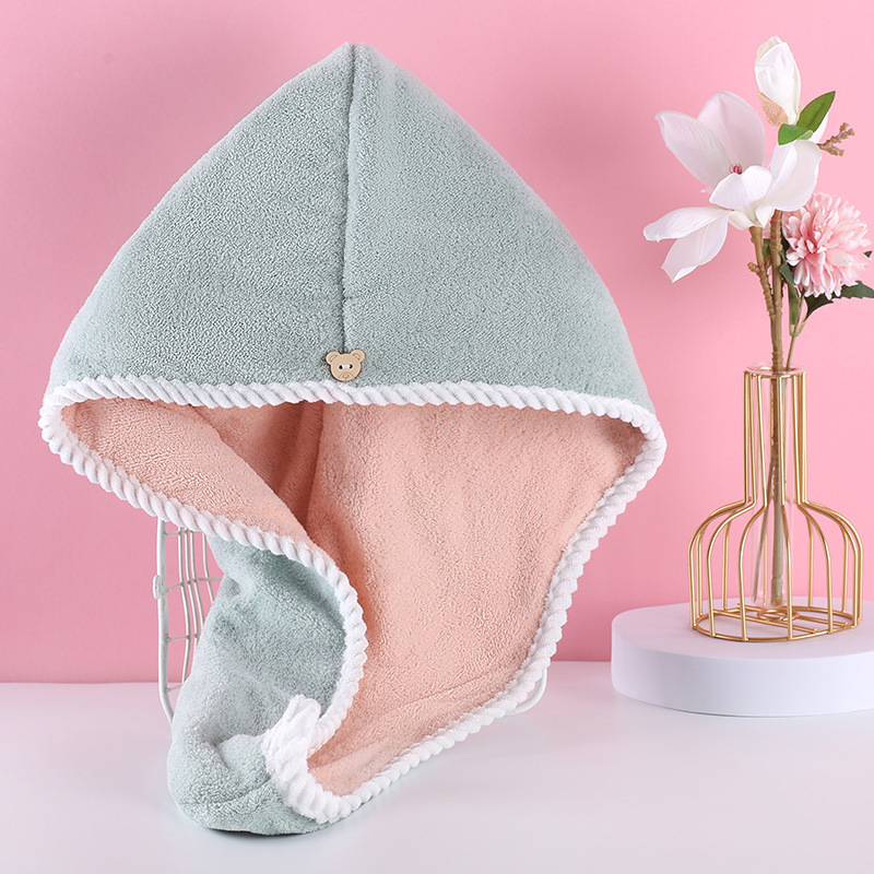 髪の帽子の女性のシャワーキャップを厚くして吸水して髪を洗います。|undefined