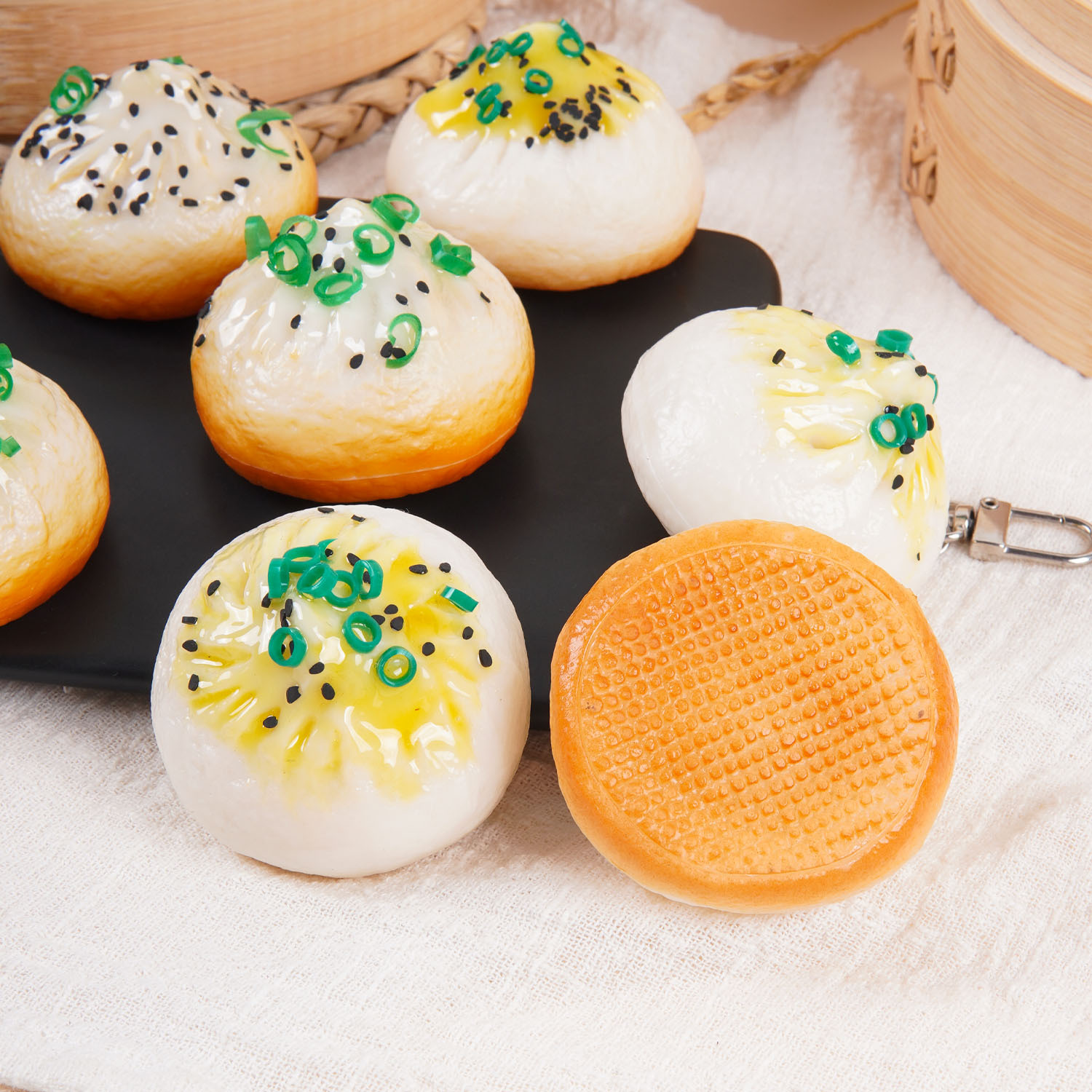 Simulation food steamed stuffed bun key chain creative fried bun steamed bun fried dough sticks bag pendant retro video props