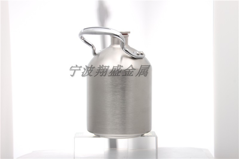 4TXN Wholesale 304 Stainless Steel Beer Kegs for Homebrewing & Secondary Fermentation, Premium Craft Brewer's Kettle with Delivery and Transfer Option—Perfect for Outdoor Use