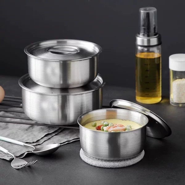 304 stainless steel steaming bowl for egg custard, cake steaming, and water-bath cooking, with lid, suitable for steaming baby food and rice, and designed to be drop-resistant and keep food fresh