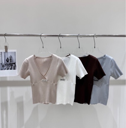 Summer Hollow-Out Retro V-Neck 2026 New Pullover Design Lace Knit Top for Women, Slim Fit Versatile Short-Sleeve Shirt