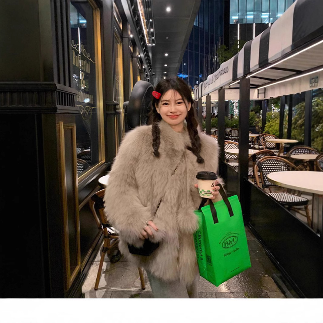 宅女椰奶球仿狐狸毛环保皮草毛毛外套女可爱宅女风年轻网红款大衣