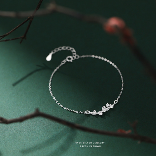 S925 sterling silver ginkgo leaf Mother's Day bracelet Japanese light luxury simple fresh forest niche design bracelet bracelet