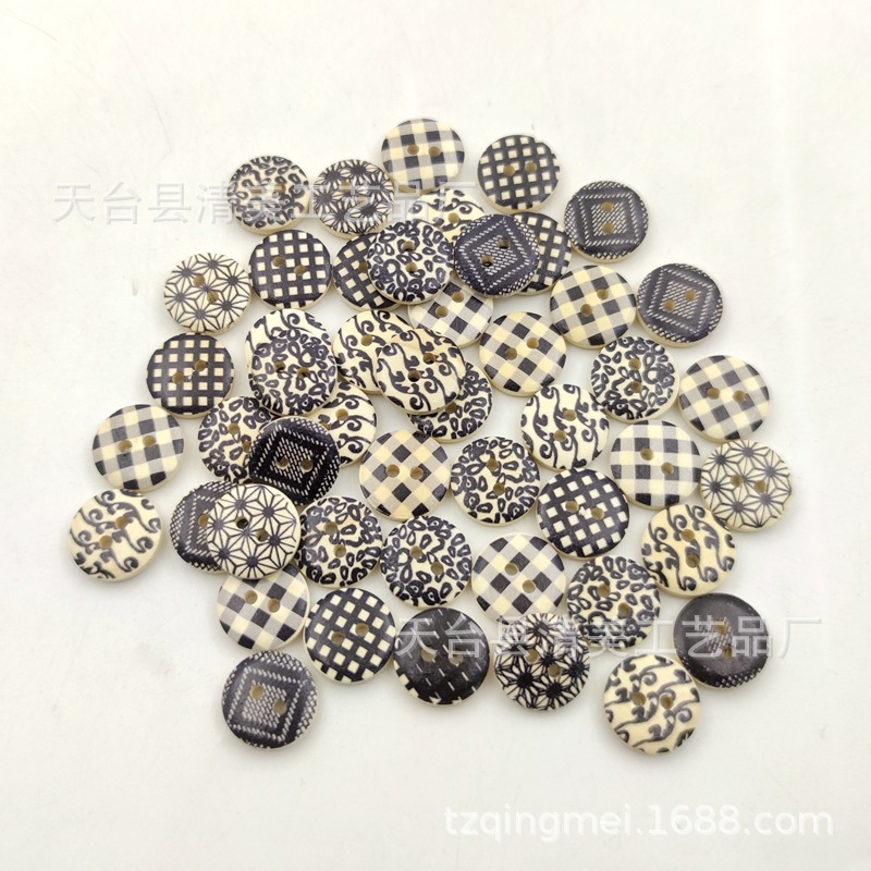 Tronco de 15mm a cuadros en blanco y negro, botones de madera retro, botones decorativos, accesorios de vestir de madera 100 pc/paquete