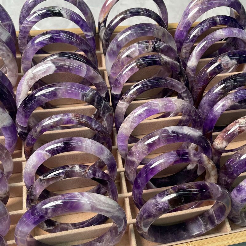 Natural amethyst purple super seven bracelet Brazil crystal base can be issued a certificate factory direct sales