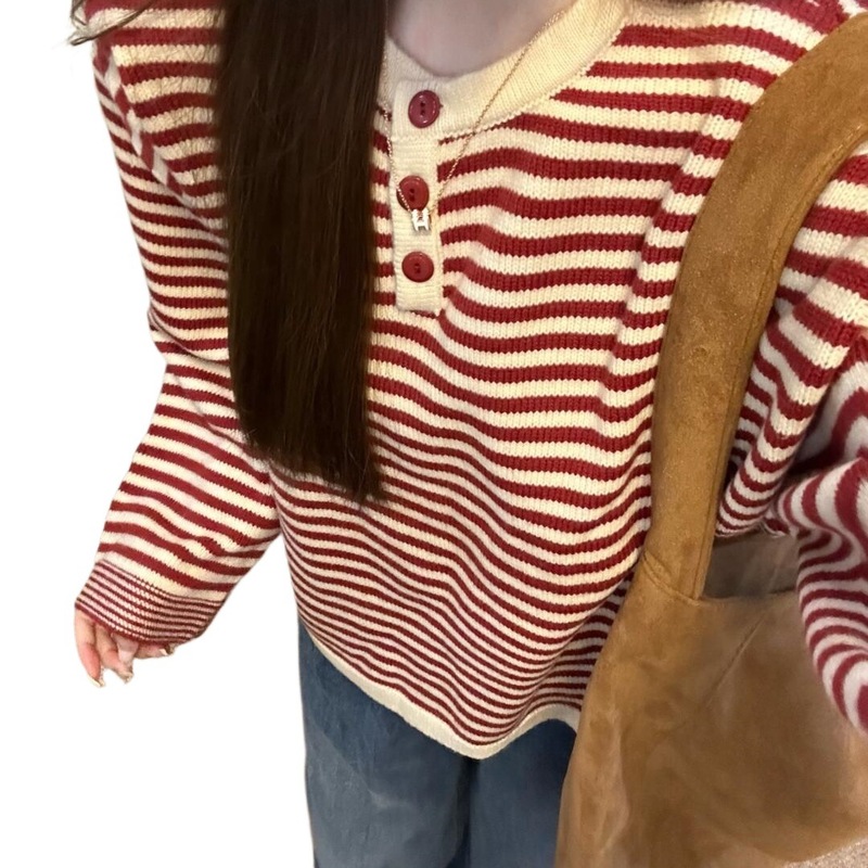 慵懒感红色条纹撞色针织上衣秋季穿搭宽松毛衣女秋冬新款|undefined