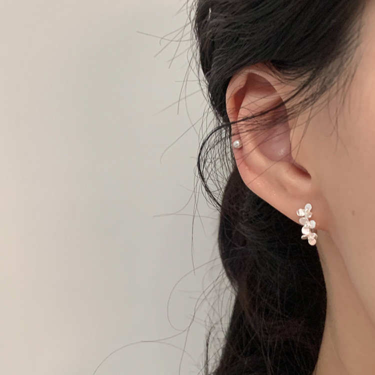 S925纯银小清新桂花银色耳扣耳环女小众高级感轻奢个性百搭耳饰新|undefined