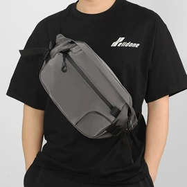 休闲背包;男士胸包;旅行包袋
