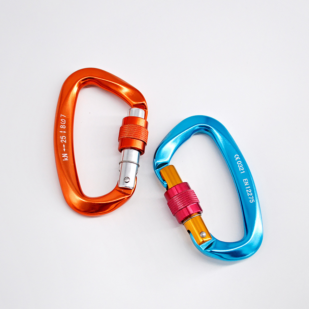 ALT7104B Carabiner (4).jpg