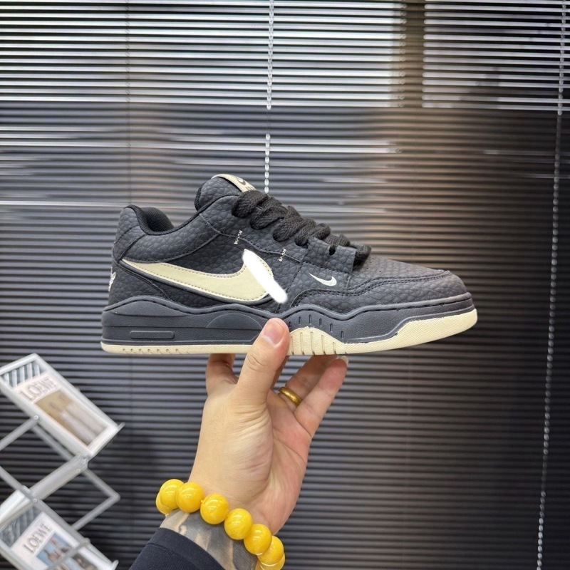 2025 New Autumn and Winter Men's Shoes, Kuaishou Same Style Pure Color Suede Wear-Resistant Sneakers, Versatile Soft Sole Trendy Forrest Gump Shoes