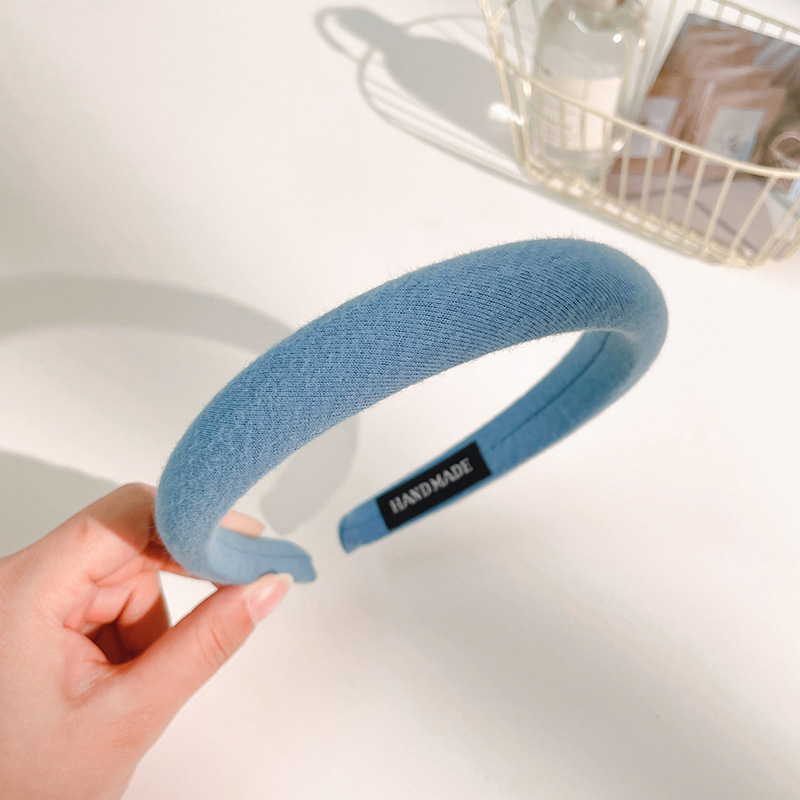 Primavera pequeña diadema fresca para mujer 2025 celebridad de Internet nuevo estilo salvaje fuera de estilo coreano horquilla de cabello prensado diadema accesorios para la cabeza