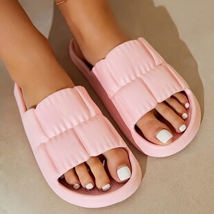 J 78981 Anti Slip Bathroom Slippers ����ԡ����Ь