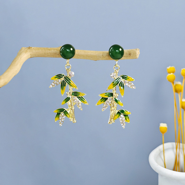Retro ethnic earrings
