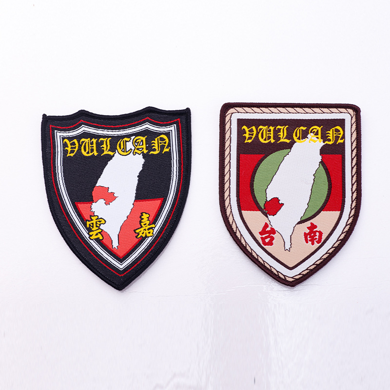 厂家定制 服装辅料 刺绣布贴织唛章时尚热熔背胶补丁贴胸臂章