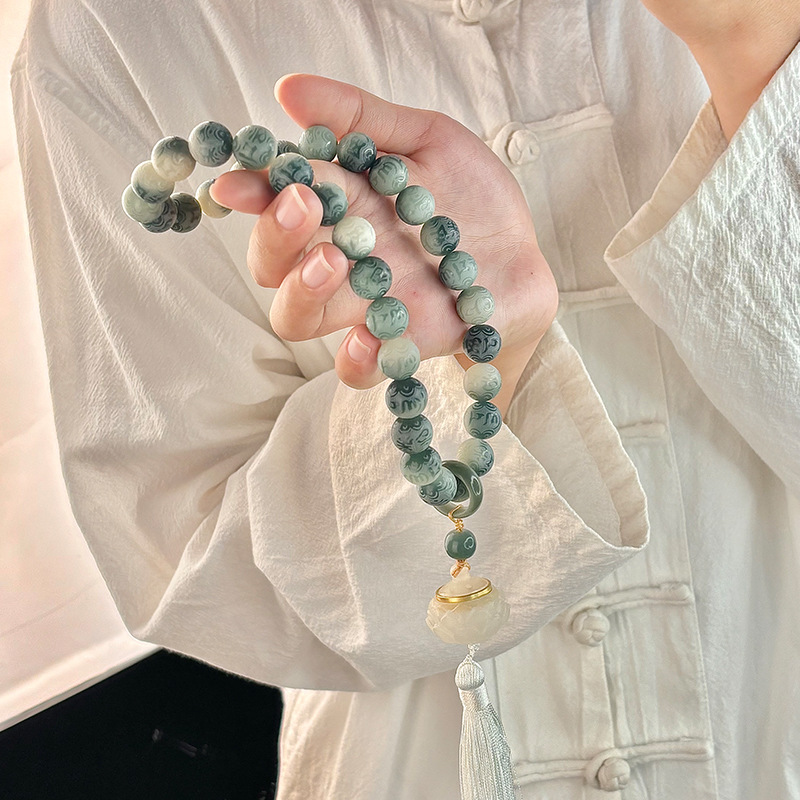 녹색 떠다니는 꽃 [묵향운] 6자 만트라 손에 들고 있는 술 스타일