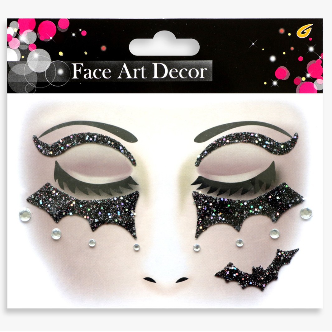 祝日のパーティーの舞台の化粧は顔を貼って化粧のシールを貼ります。