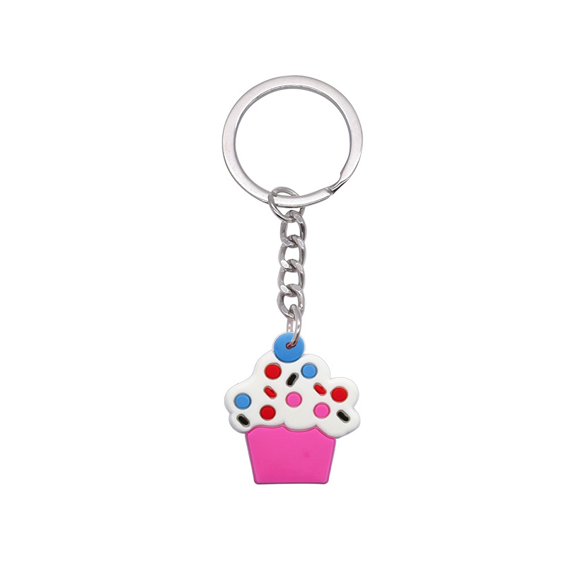 Llavero de PVC con simulación de frutas, colgante de metal de goma suave, decoración de pasteles y dulces, regalo para niñas, venta al por mayor