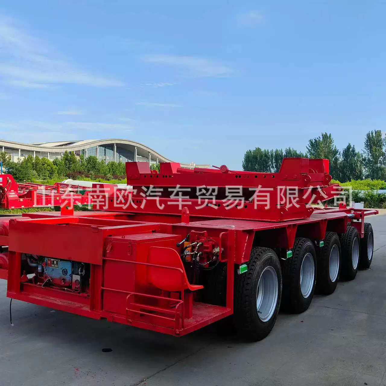 Транспортировка ветроэнергетики, транспортировка башенных труб, транспортировка пушечных колес, военная транспортировка, гидравлическое рулевое управление и подъем, полуприцеп для транспортировки крупногабаритных грузов.