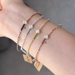 手作り四つ葉のクローバー編み込みブレスレット、新しいニッチラッキーブレスレット、絶妙なカップルラッキースターガールフレンドシンプルギフト