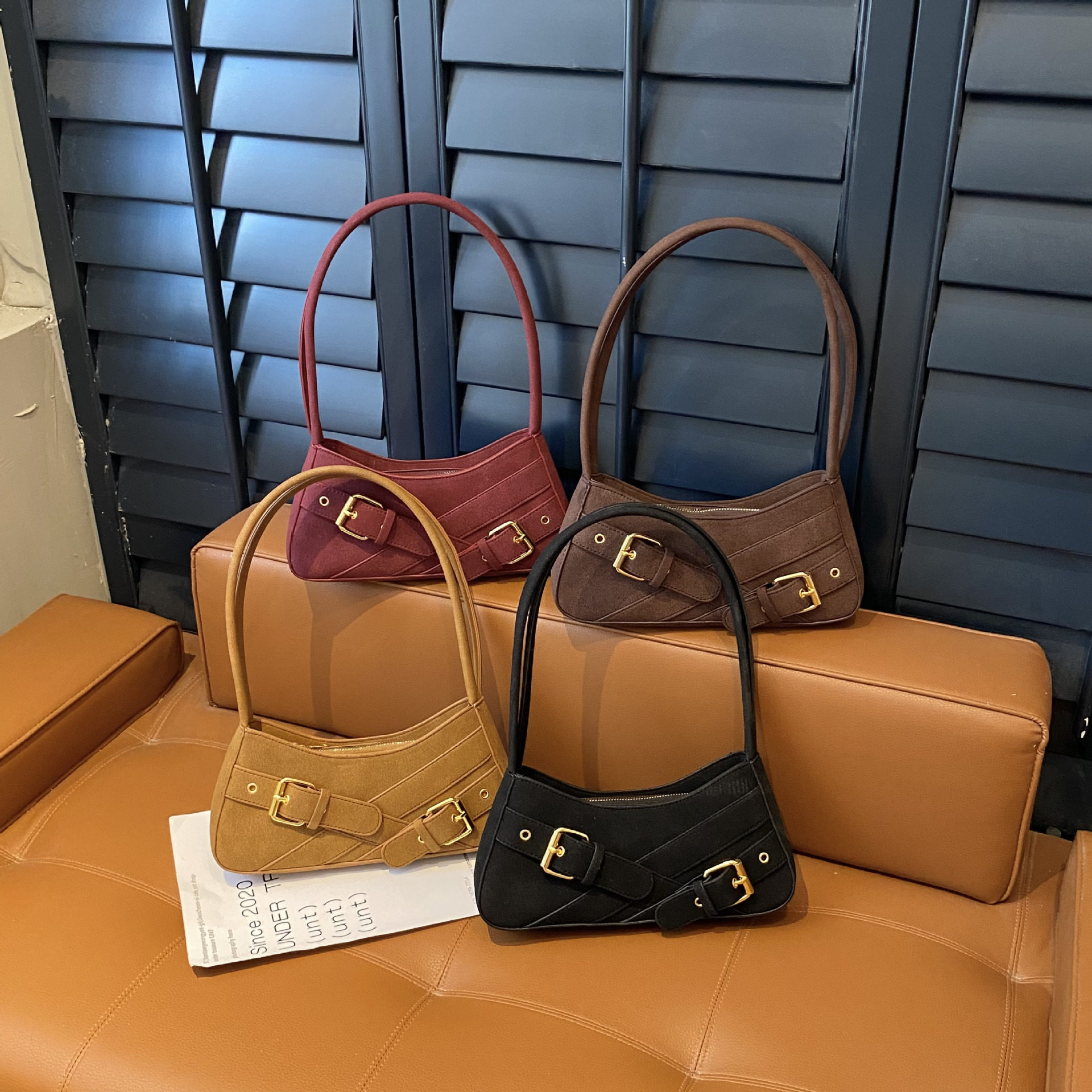 Bolsos de alta sensación, nicho de diseño, mujeres, 2025 nuevo bolso de mano universal, bolso de hombro retro de moda universal