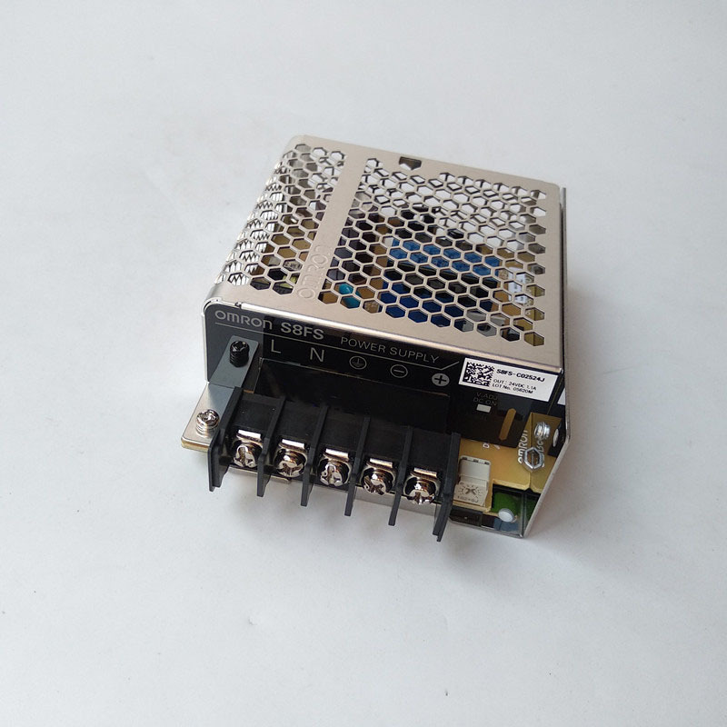 S8FS-C10015J	     OMRON欧姆开关电源全新原装