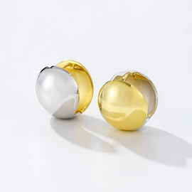 戒指;项链;耳环