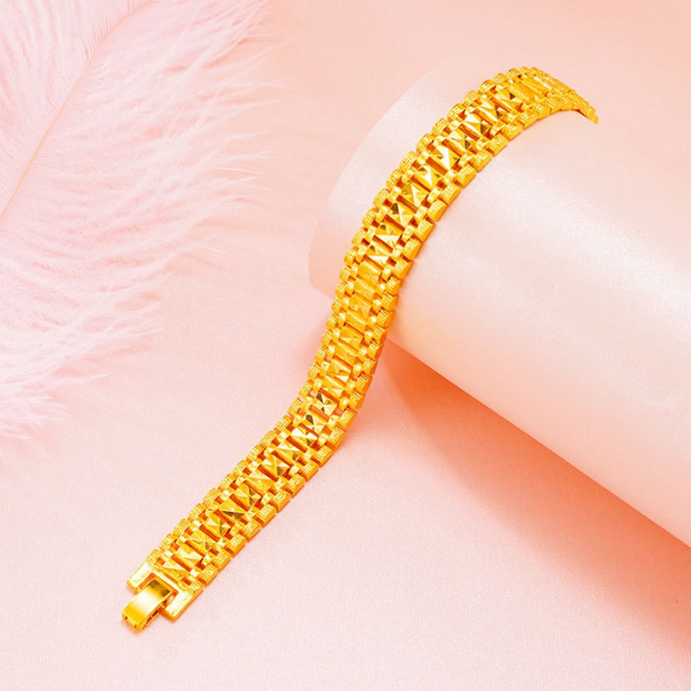 Long-term non-fading sand gold men's and women's fashion tank grid buckle watch chain stall live supply wholesale