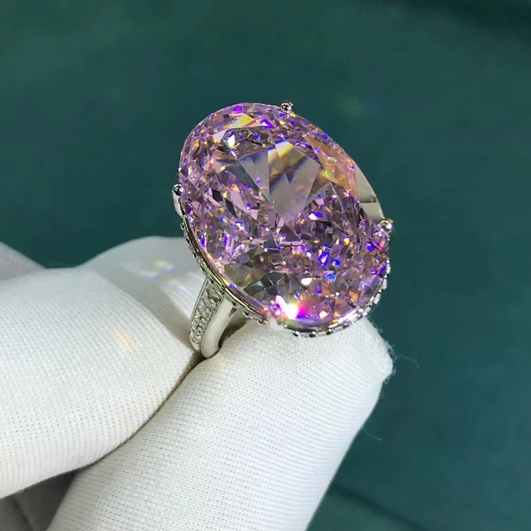 Venta caliente transfronteriza 30 quilates corte oval amarillo alto carbono diamante anillo Super brillante 3EX corte VVS Seiko