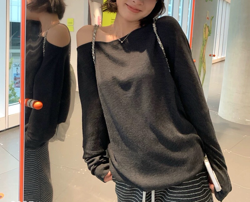 SUNONEON 宽松慵懒斜肩露肩长袖针织衫女早秋薄高级感休闲衣|undefined