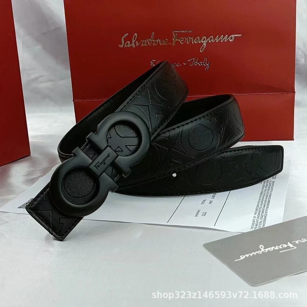 Half pattern black buckle [hanging buckle-gift box] / 105cm