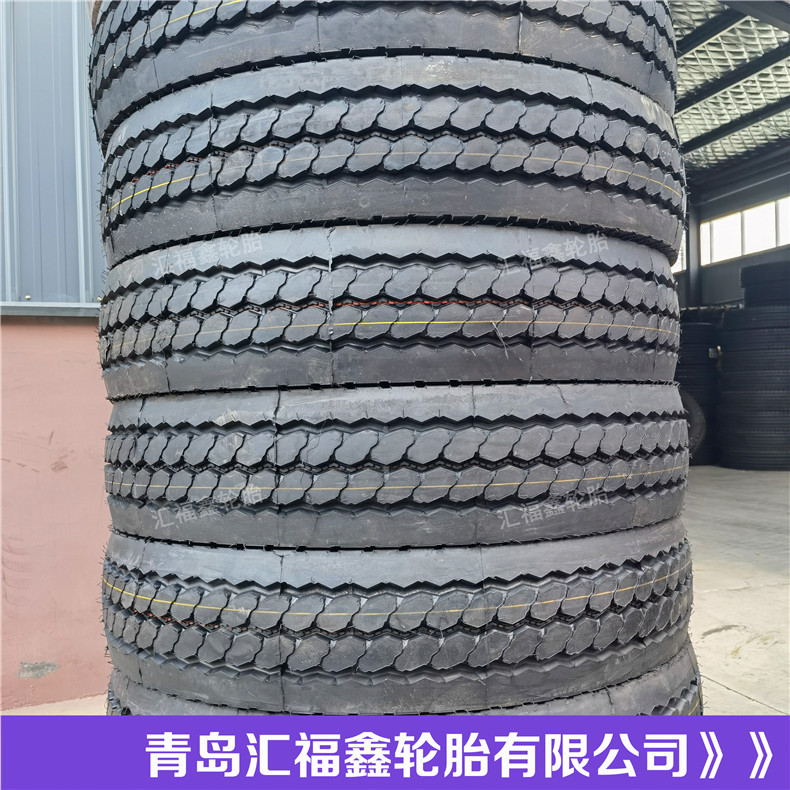 大量现货批发汽车吊车轮胎1200R24三线花纹工程胎卡车起重机轮胎