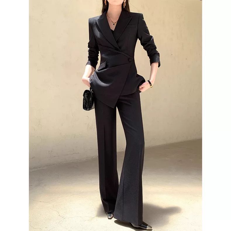 White Suit Suit for Women 2025 Autumn and Winter Style Design Asymmetrical Professional Elegant Classy Suit Two-Piece Set