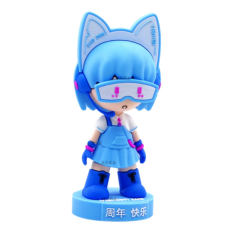 电竞少女造型盲盒公仔定制开模卡通海盗形象硅胶立体摆件公仔定做