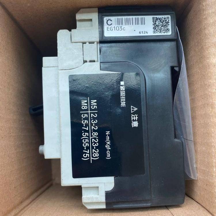 原装日本富士FUJI空气开关塑壳断路器EA103B 3P 100A