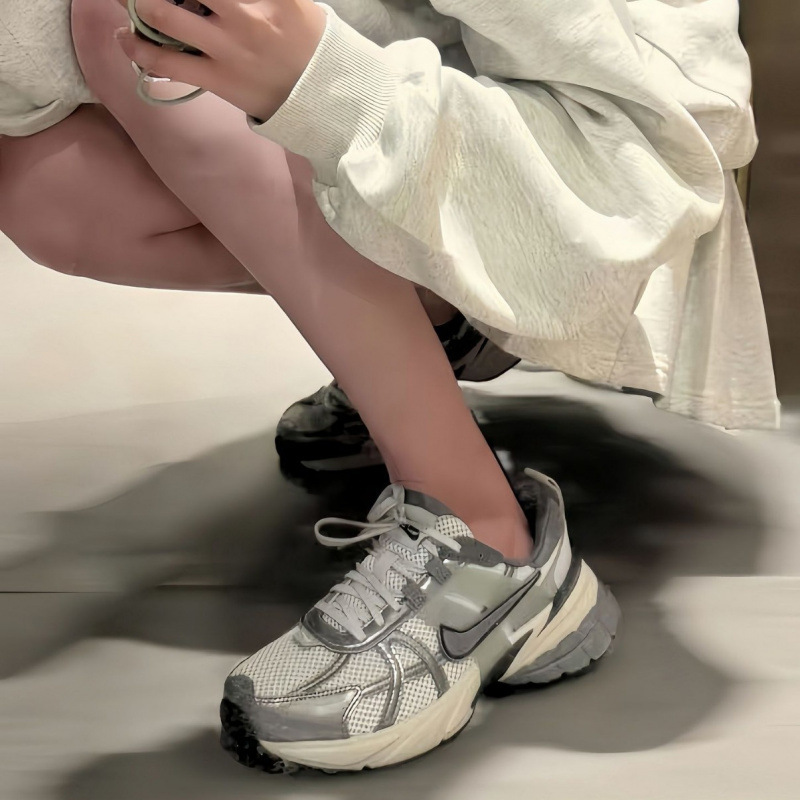 莆田純正 V2KRUN 新しい女性の靴スポーツ紳士靴メッシュ厚底通気性向上カジュアル軽量ランニングシューズ|undefined