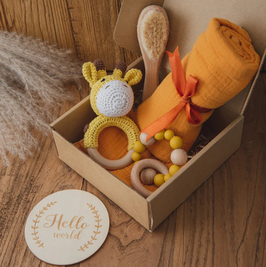 Caja de regalo para bebés, cadena de tetas, fieltro, libro tranquilo, muñecas de animales, juguetes de manta hechos a mano.