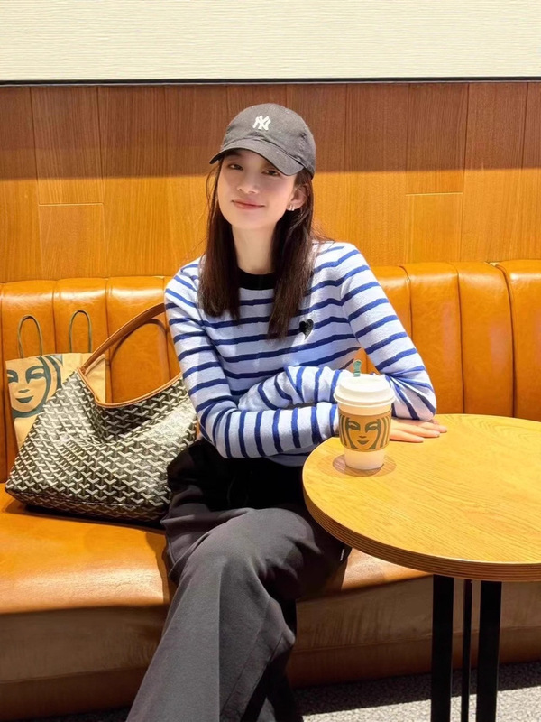 小香风韩系蓝色条纹针织衫毛衣女早秋季设计感短款内搭打底衫上衣|undefined