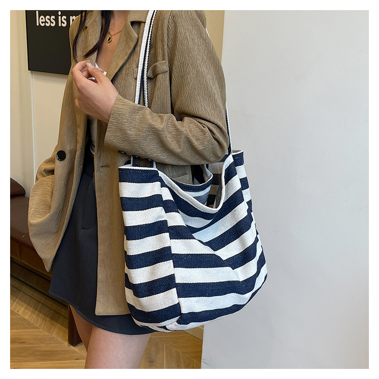 Laid-back striped canvas bag, Korean ins artistic color-blocking tote bag, large-capacity single-shoulder bag, shopping bag, large bag undefined