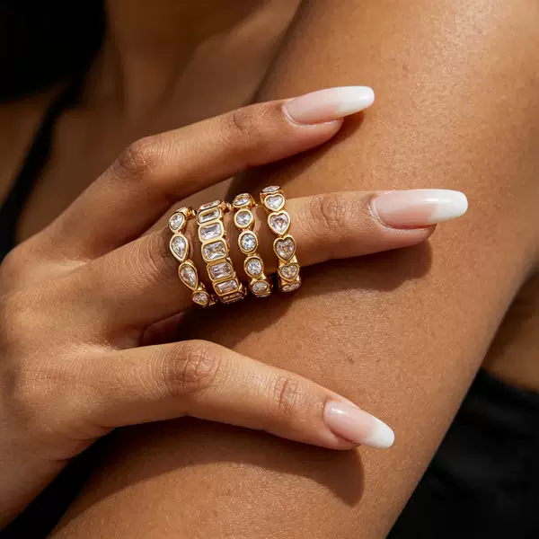 Cross-Border Hot-Selling Japanese and Korean Wholesale Stainless Steel Rings with Zircon, Light Luxury Niche Design, Niche Style Women's Jewelry Rings