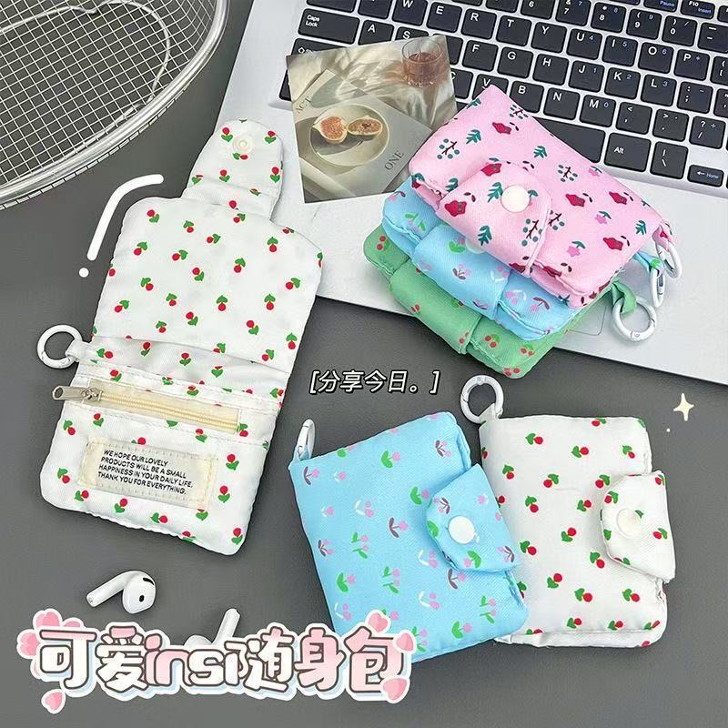 Ins Pleated Coin Purse for Women, Fabric Retro Storage for Coins, Id Card, Multi-Layer Card Holder, Earphone Bag, New Spring Model