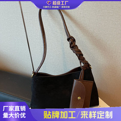 跨境麂皮绒包包女大容量2025新款秋冬百搭斜挎包单肩腋下包托特包