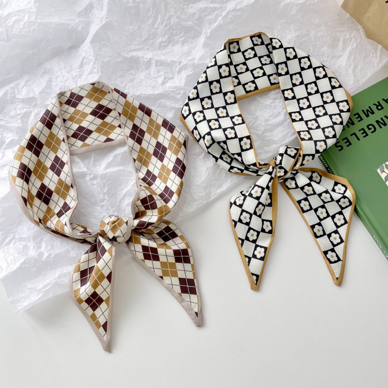 Delgada y estrecha pequeña bufanda de seda de las mujeres de estilo coreano versátil geométrico cuadrado corbata de pelo bolsa cinta decorativa cinta banda de pelo de estilo coreano