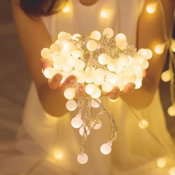 Warm color ball light