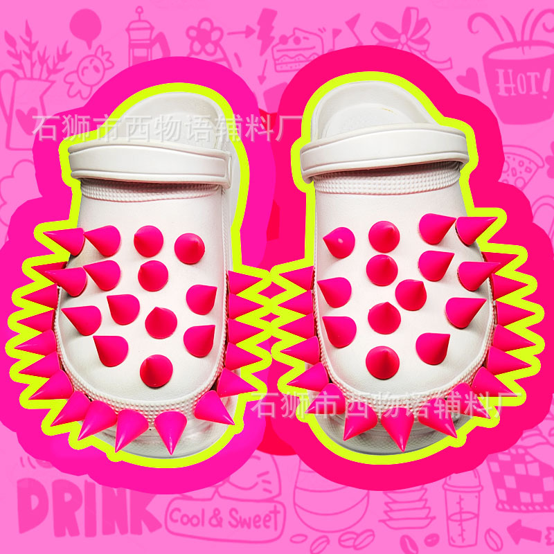 Fashionable trend Crocs-style slippers with studs