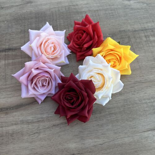 3-Head Horned Rose Artificial Flowers for Wedding, Bridal Bouquets, Hotel Decorations, Home Furnishings, and Display Props—Cross-Border Dropshipping Available