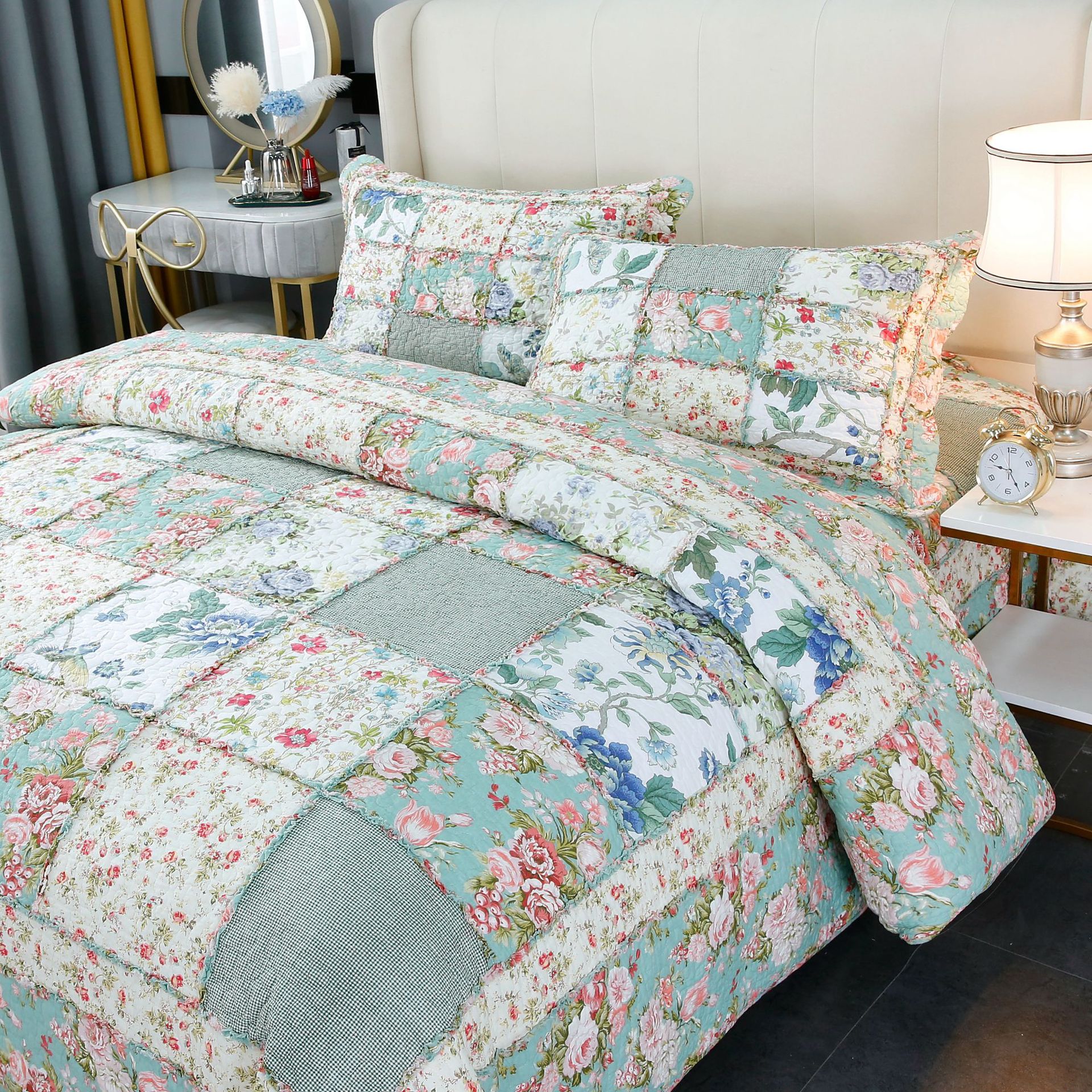 Cotton Patchwork Bedding Set Handmade Pastoral Style Four-piece_voghion.com