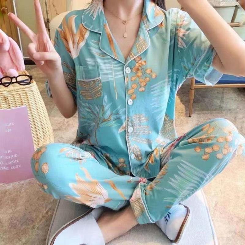 Pijamas de verano de dibujos animados de manga corta pantalones cardigan dos piezas nuevo estilo coreano ropa exterior de verano de alta calidad