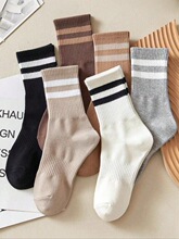 W 15045 Stripes Mid Calf Socks ������Ͳ�� ŷ���羳����ѷ