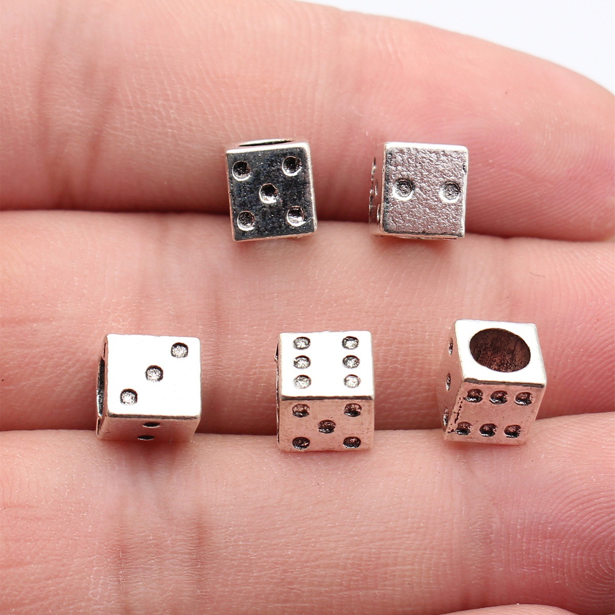 Dice charm, additional image 2