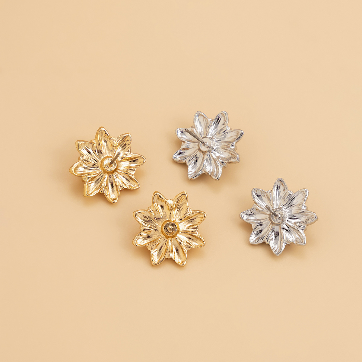Bijoux avec micro incrustation tempérament, perle artificielle, petites boucles d'oreilles à fleurs, tournesol minimaliste, boucles d'oreilles polyvalentes_voghion.com